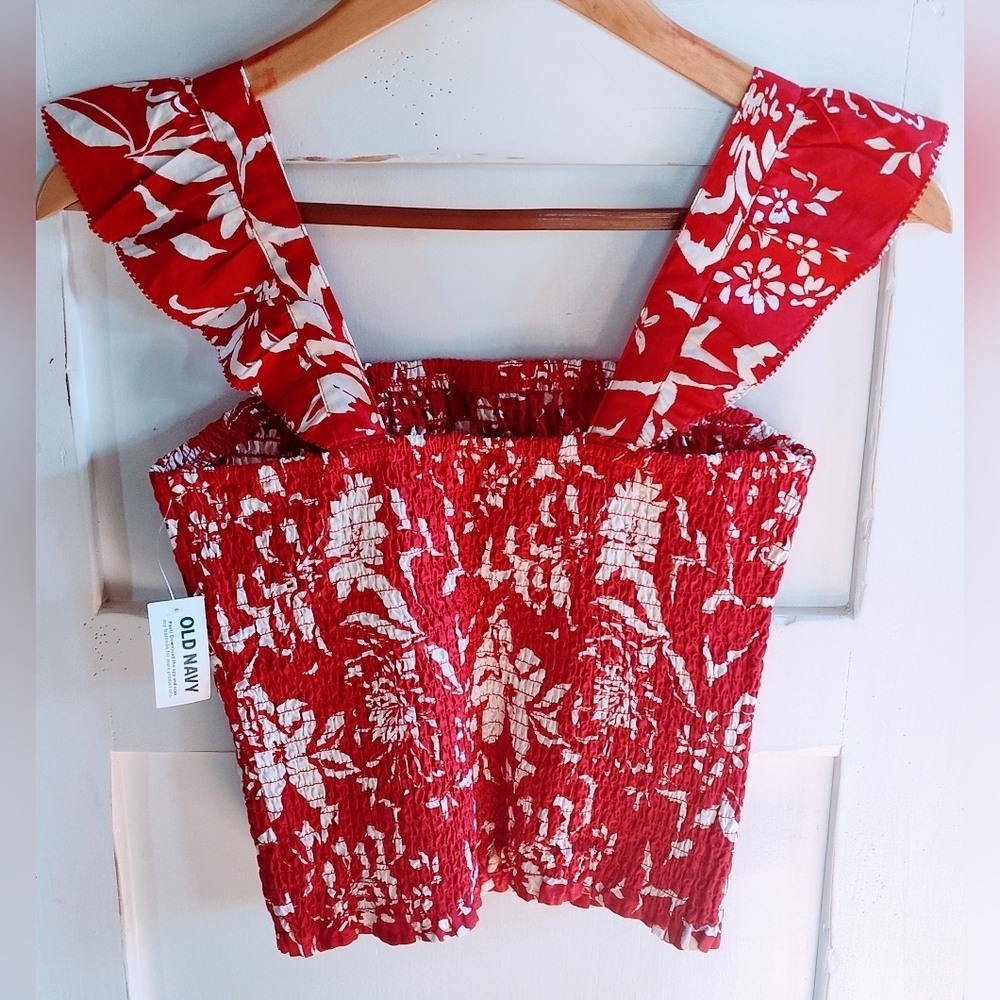 NWT Old Navy Red White Floral Smocked Top | Ruffle Straps | XS - Picture 4 of 7